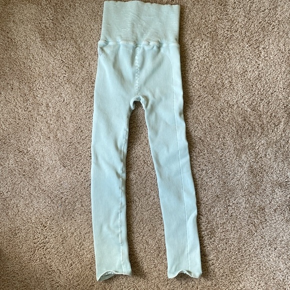 FP Movement Happiness Runs 7/8 Leggings in Iced Mint - Picture 7 of 8